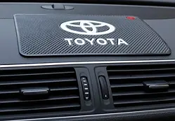 Антиковзний килимок у машину на торпеду з логотипом Toyota