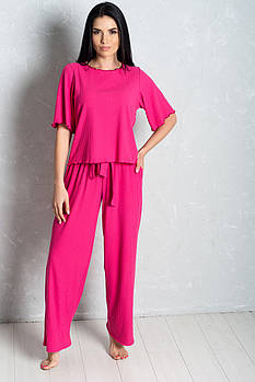 Трикотажний комплект в рубчик штани і футболка