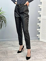 Жіночі чорні прямі штани з еко шкіри Arden