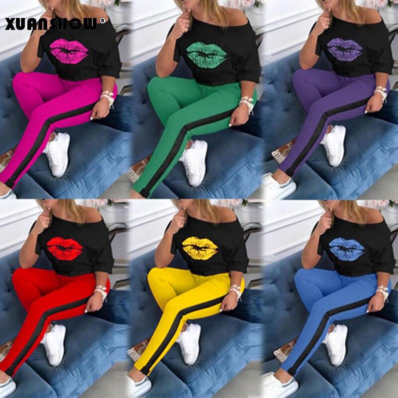 Жіночий прогулянковий костюм з губами, фото 1