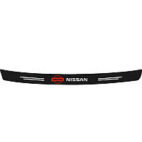 Наклейка на задній бампер заокруглена карбонова Nissan всі моделі та інші марки автомобілів 100х10см