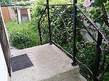 Кованые перила с козырьком 2