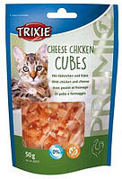 Ласощі для кішок Trixie Premio Cheese Chicken Cubes з куркою і сиром у вигляді кубиків 50 г