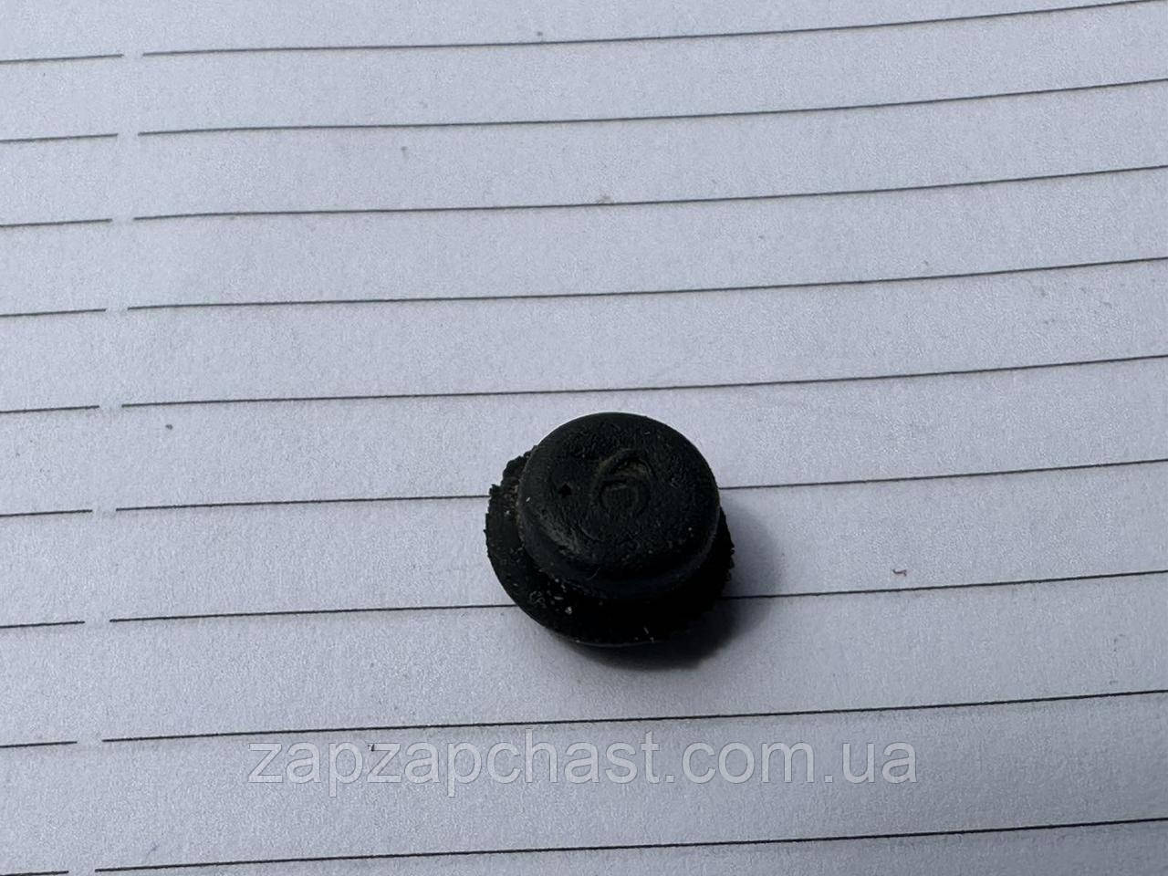 Заглушка кузова днища порога універсальна гумова ф 6 мм, фото 1