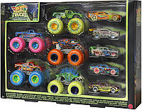 Hot Wheels Monster Trucks Glow in the Dark набор 10 светящихся в темноте машинок, эксклюзив HCB57 1:64