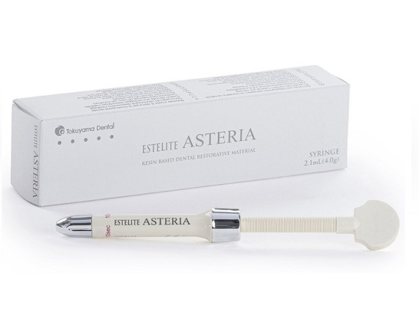 Estelite ASTERIA/ Естелайт Астерія Tokuyama Dental шприц 4 г