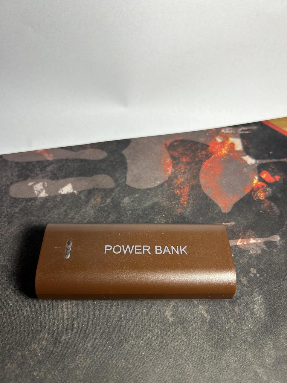 Powerbank Повербанк для двох 18650 Li-Ion пластик з ліхтариком (тільки корпус без акумулятора) Коричневий