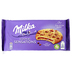 Печиво Мілка з шоколадною начинкою та шматочками шоколаду Milka cookie sensations 155g 12шт/ящ (Код: 00-00014296)