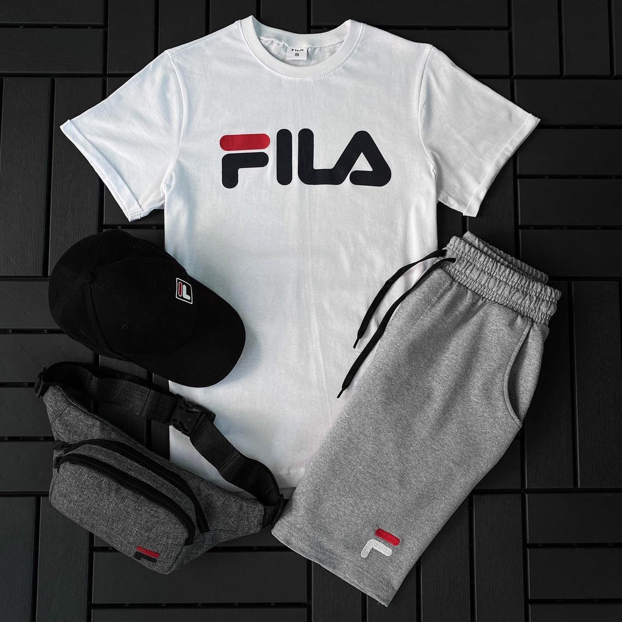 Чоловічий літній костюм Fila Футболка + Шорти + Кепка + Барсетка білий із сірим комплектом Філа