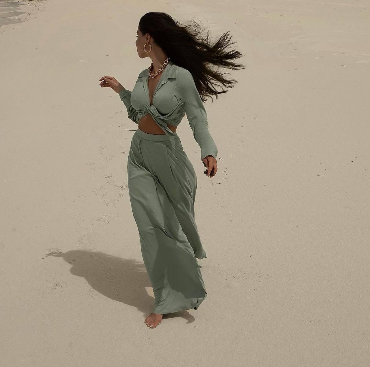 Жіночий костюм