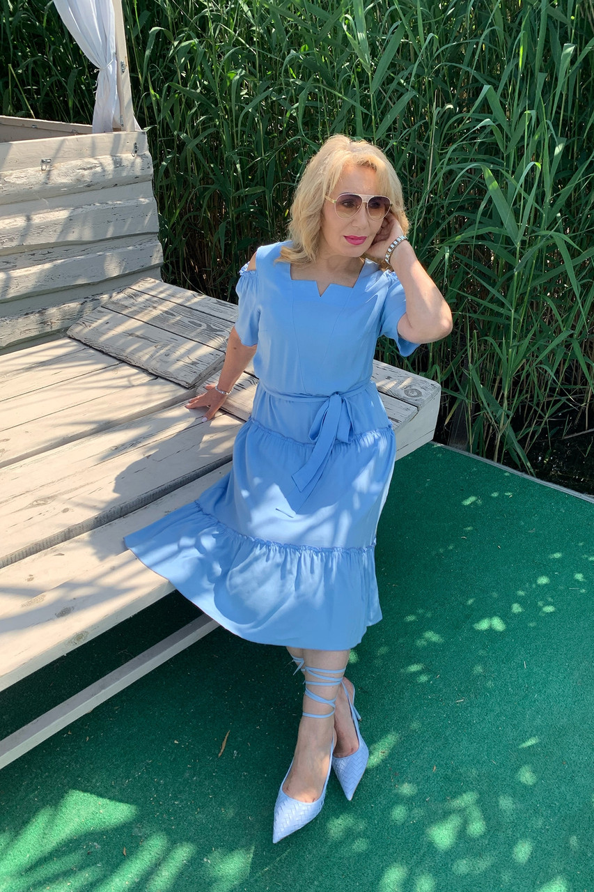 Жіноча літня довга сукня блакитного кольору