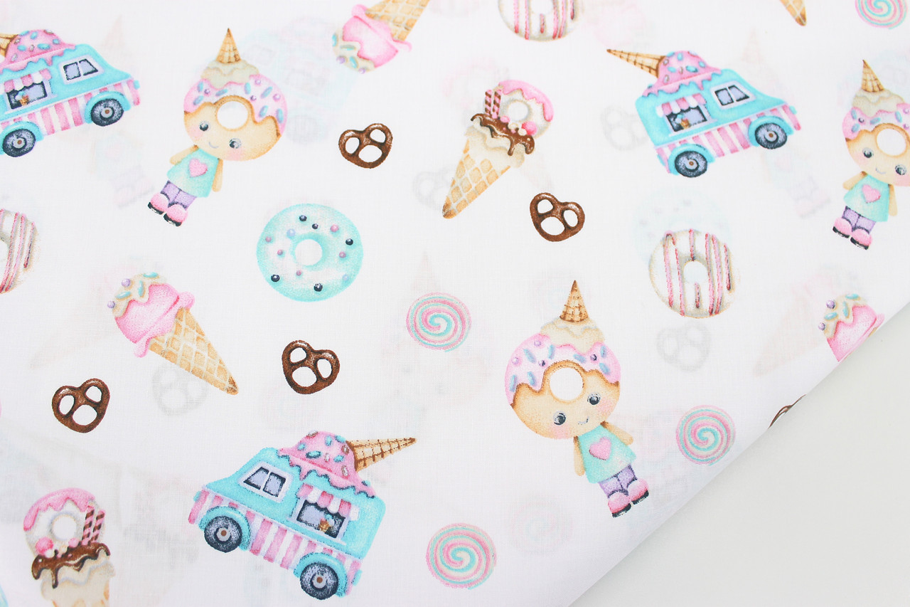 Бязь 100% бавовна "Машинки з морозивом та пончиками" на білому тлі № 3050, фото 1