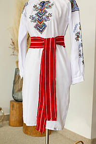 Тканий пояс широкий