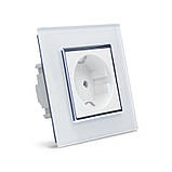 Електрична розетка з заземленням LIVOLO, біла з хромованою вставкою, скло, шторки, 250В 16А (VL-C7C1EU-11C), фото 6