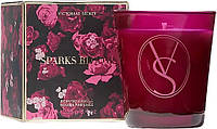 Свеча ароматизированная Victoria's Secret Scented Candle Sparks Bloom 238г