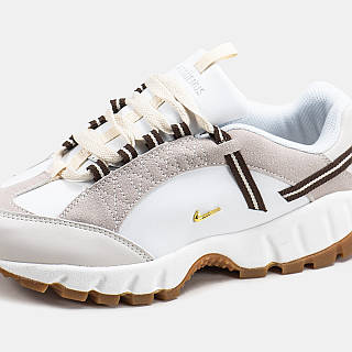 Jacquemus × Nike Women's Air Humara LX ᐈNike Air Humara LX Jacquemus Light Bone Gold (Women's