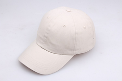 Кепка бежева