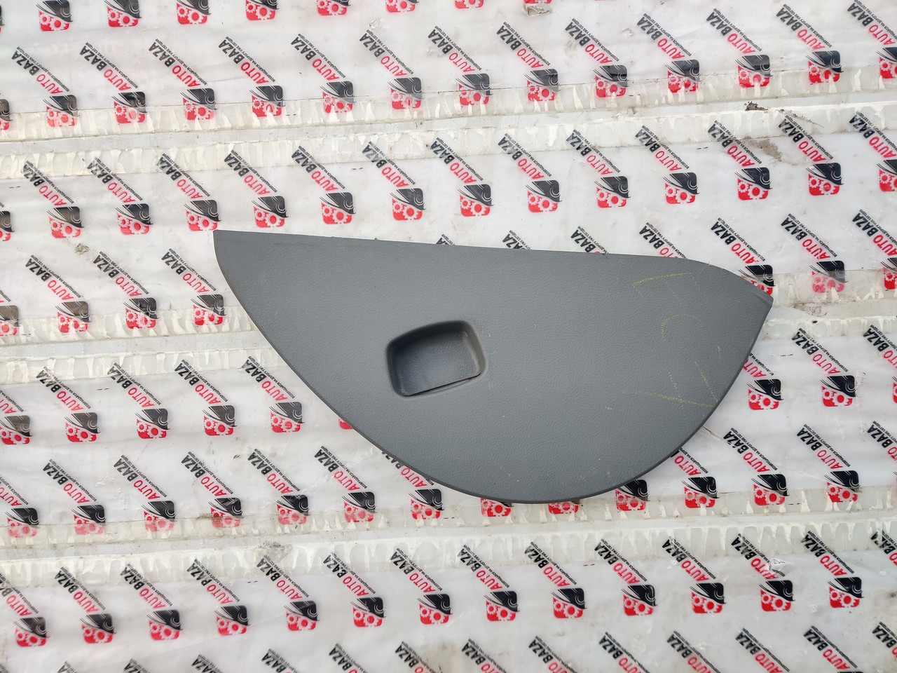 Заглушка Приборной Панели Левая Черная Джили Эмгранд ЕС7 ...