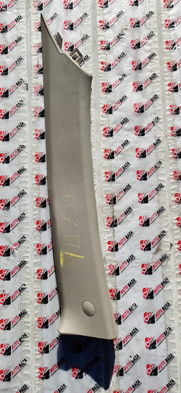 Купить Накладка стойки левой верхней бежевая Джили Эмгранд ЕС7 ...