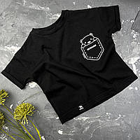 Детская футболка черная с принтом мишка в кармашке BEWARM