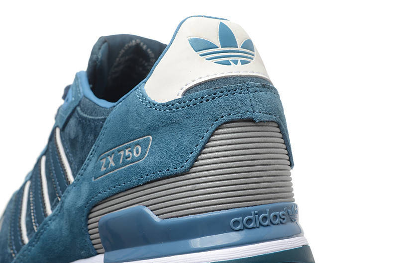 Купить Кроссовки женские Adidas ZX750 / ADW-1197 в Днепропетровске