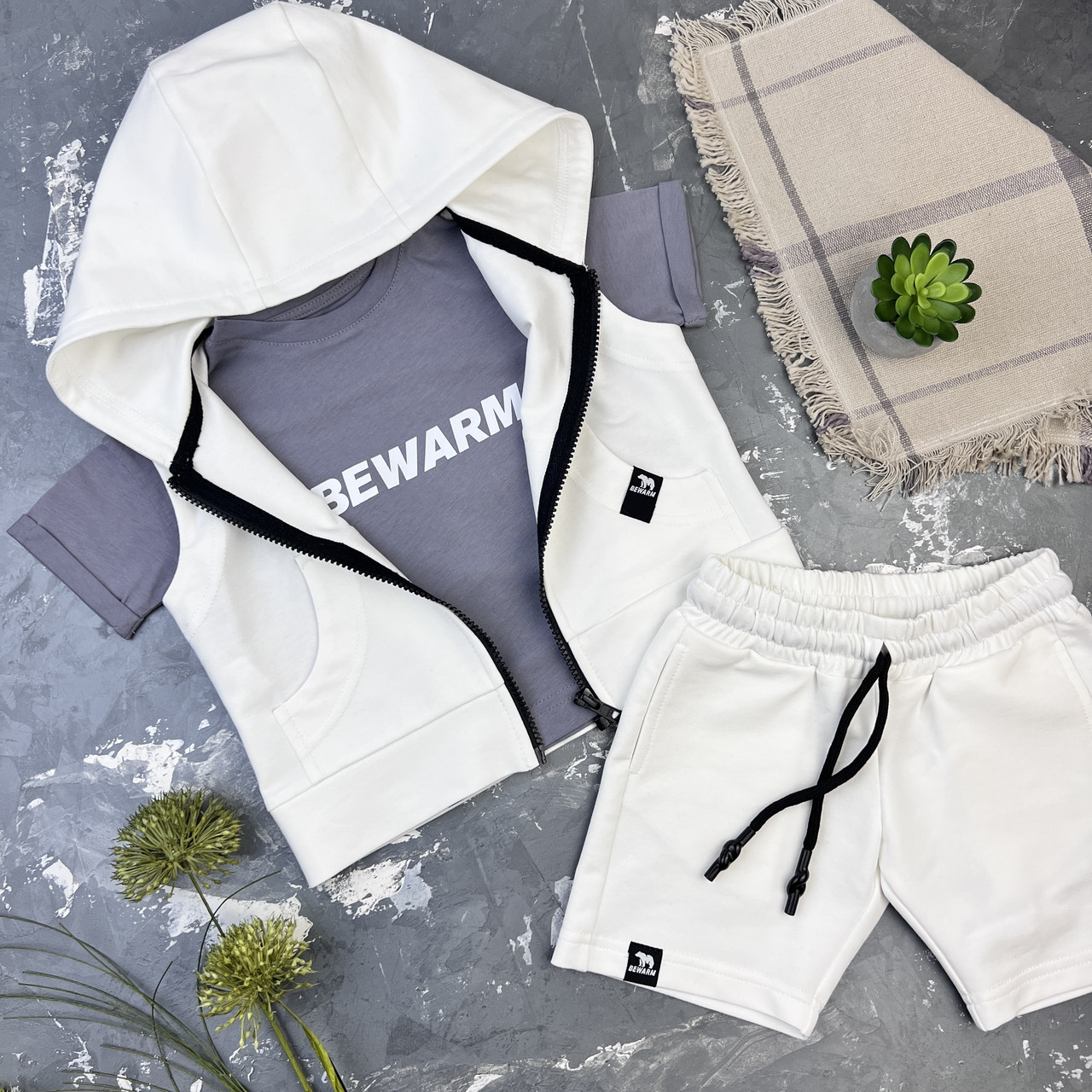 Дитячий літній костюм шорти + жилетка + футболка BEWARM Білий/Графіт, фото 1