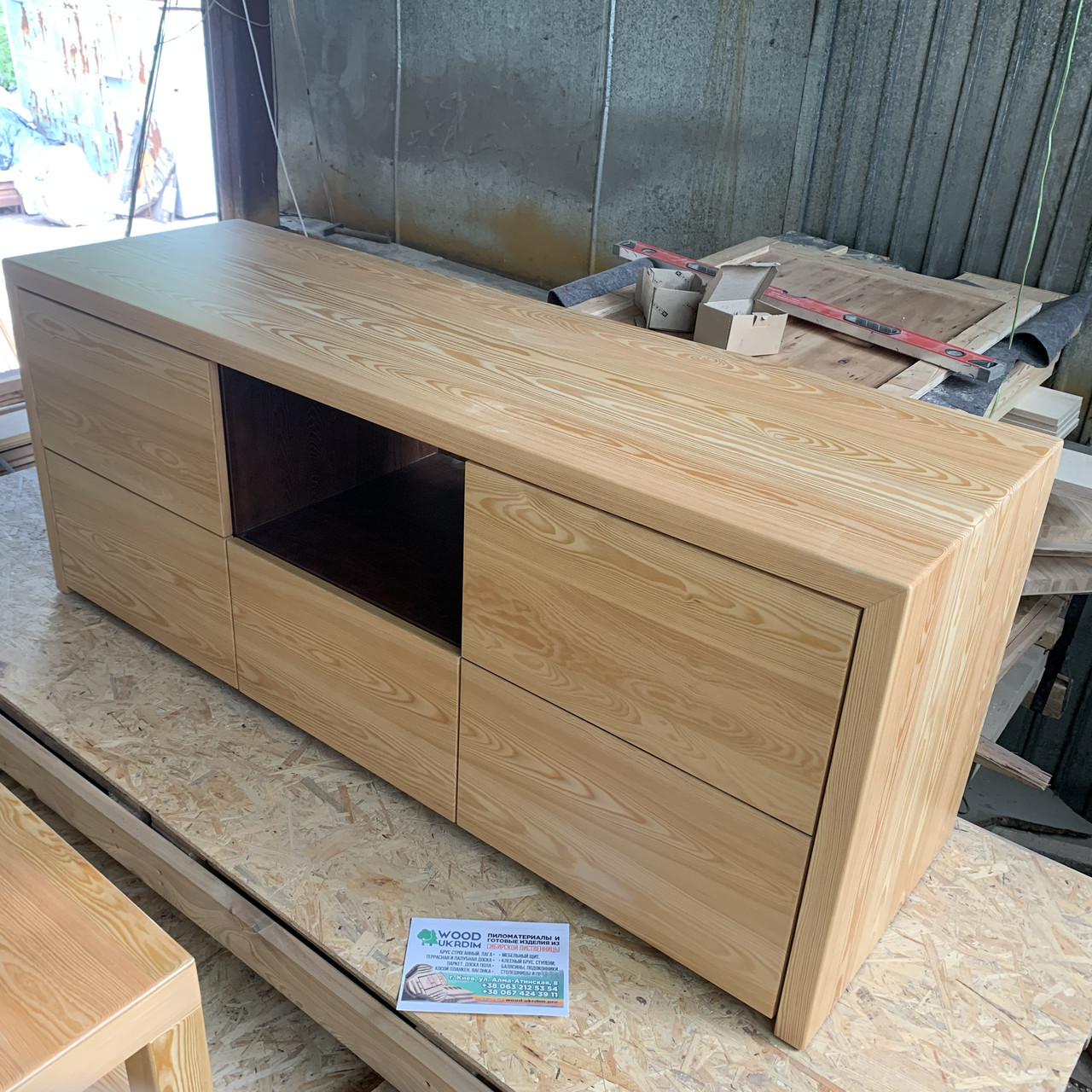 Тумба під телевізор з масиву, фото 1