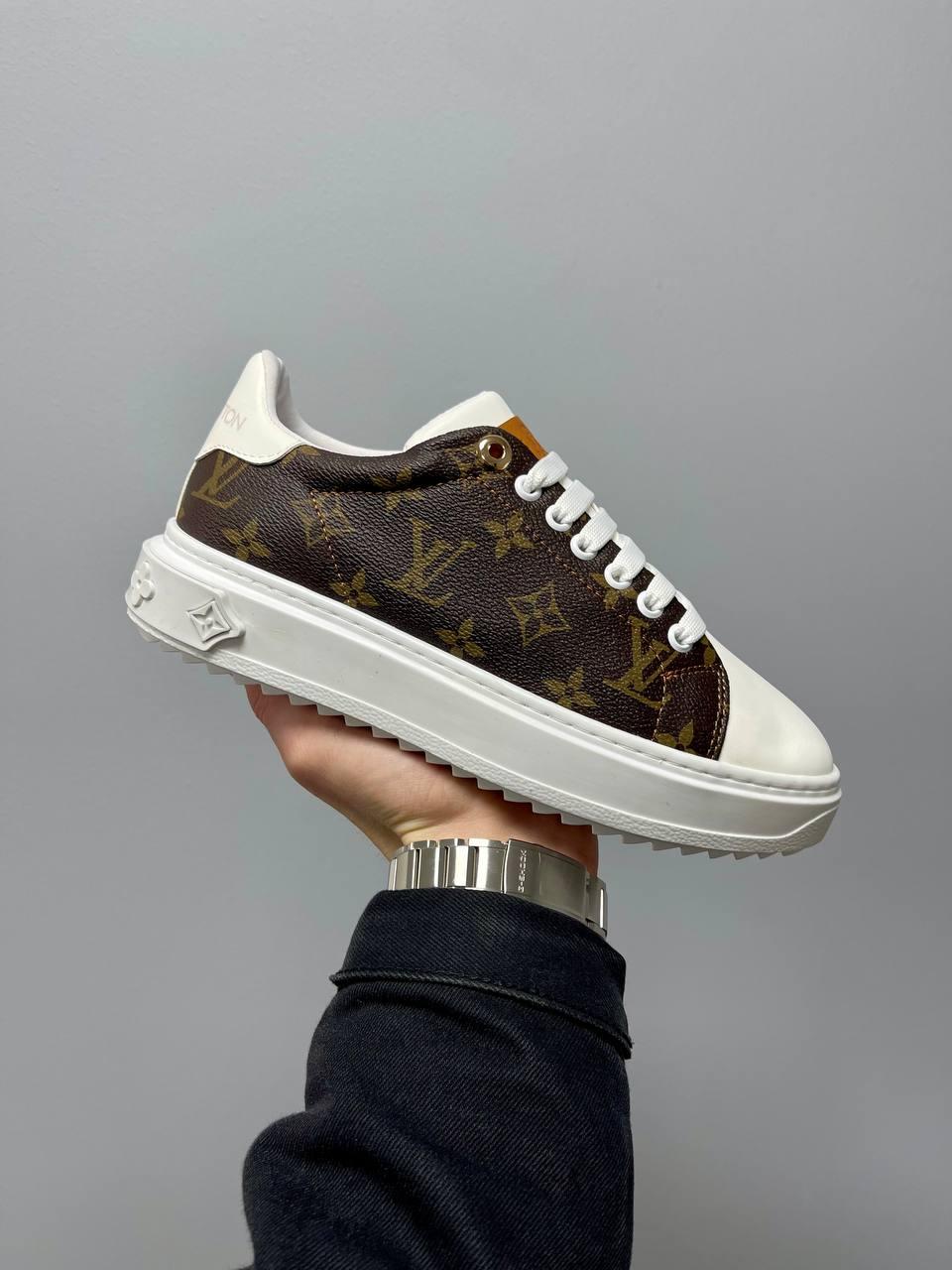 Жіночі кросівки Louis Vuitton Time Out Monogram Cacao Brown White 1A8FJR, фото 1