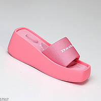 Рожеві стильні шльопки, жіночі зручні шльопки на підошві 7 см, купити недорого