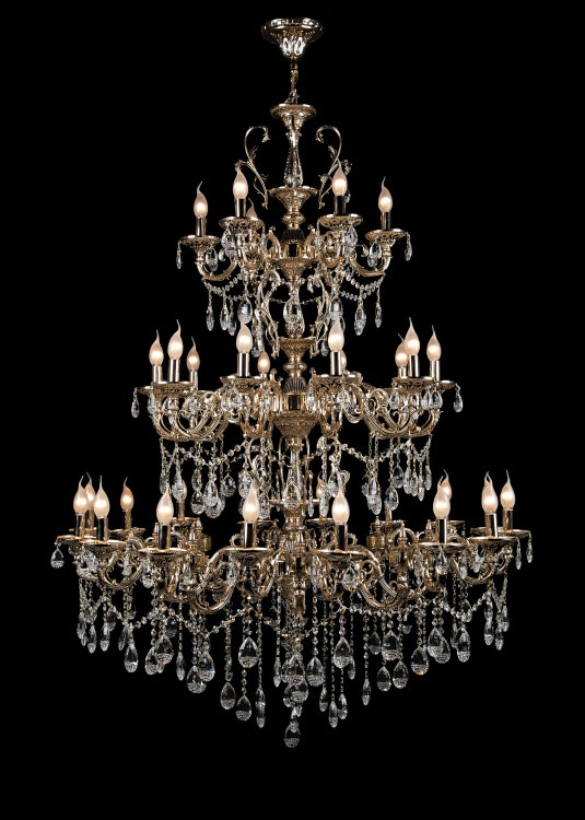 Люстри в зал у класичному стилі на 32 лампи Splendid-Ray 258994, фото 1