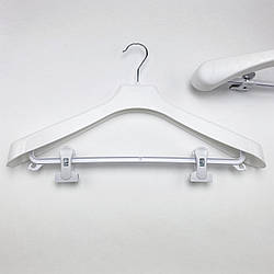 Пластикові плічка вішаки для одягу W-PLz46 білого кольору, довжина 460 мм