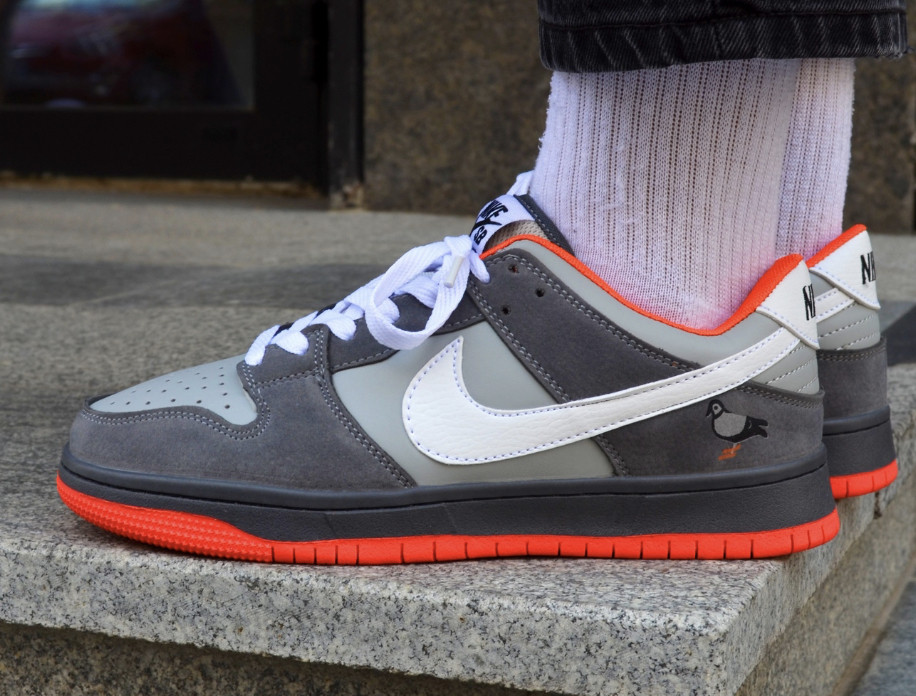 Nike Dunk SB Low Staple NYC Pigeon