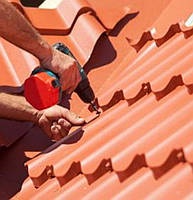 Монтаж покрівлі з металочерепиці