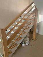 Перила для сходів дерев'яні