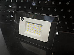 Прожектор з датчиком руху LED-SLT-20W 220B 1500lm 6500K IP65, Sokol