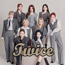 Атрибутика та сувеніри Twice