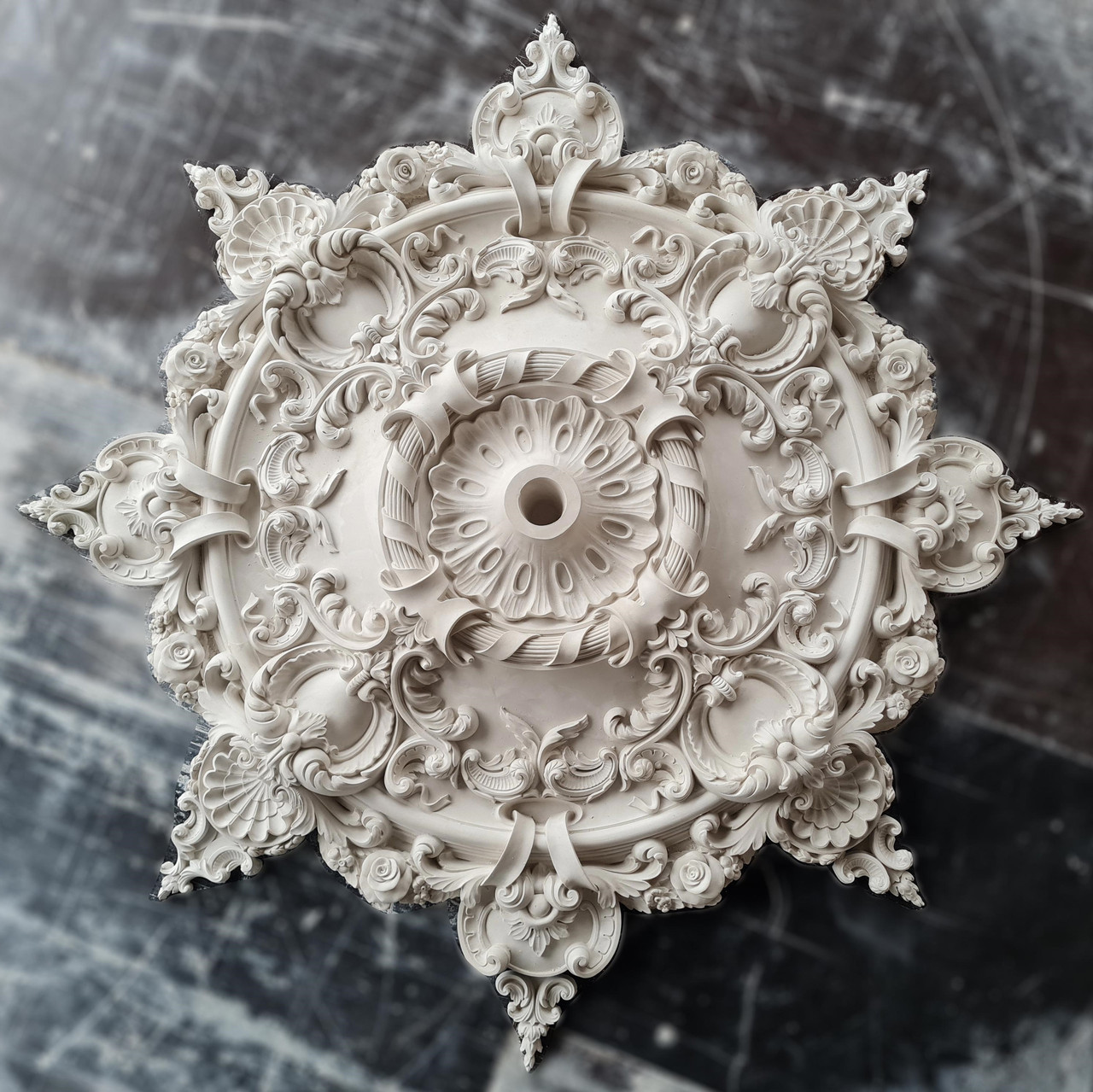 Купить Розетка потолочная из гипса р-211 Ø1220мм, классическая, барокко ...