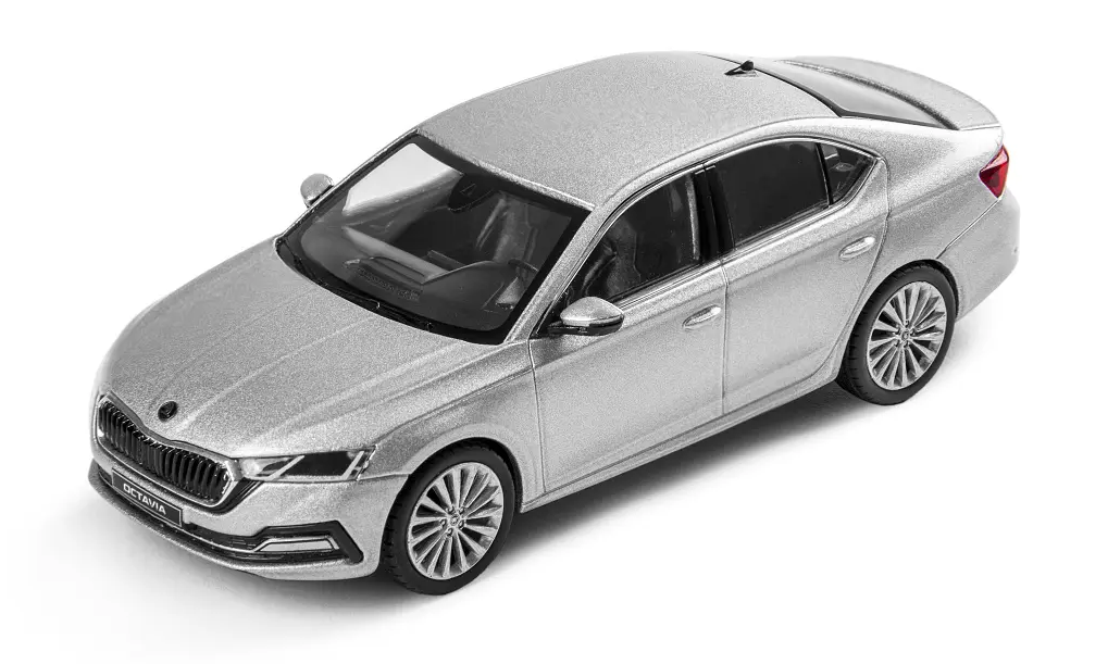 Модель SKODA Octavia A8 1:43 Silver brilliant, фото 1