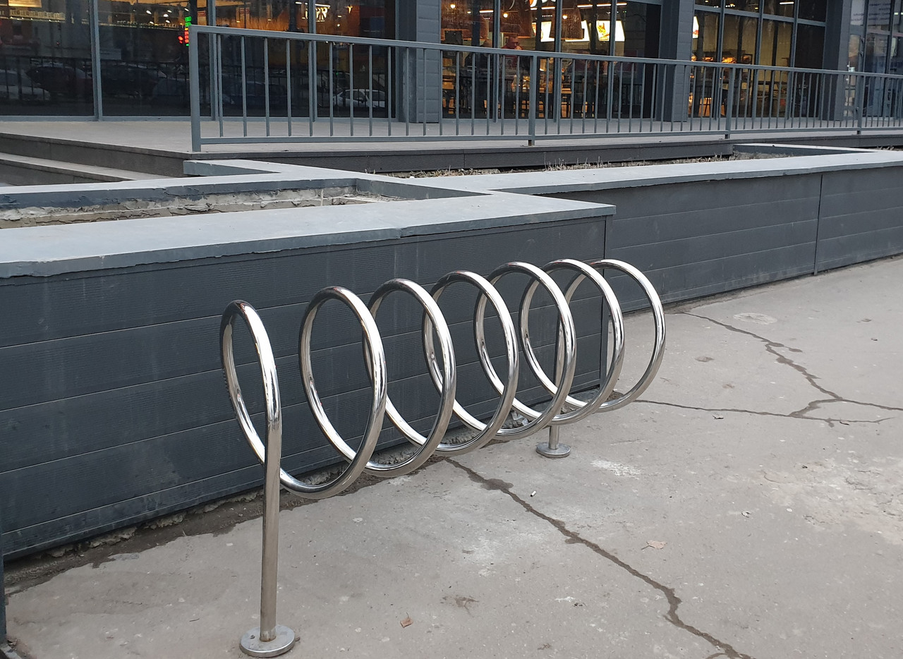 Велопарки для магазинів или кафе, вуличні. Неіржавка сталь., фото 1