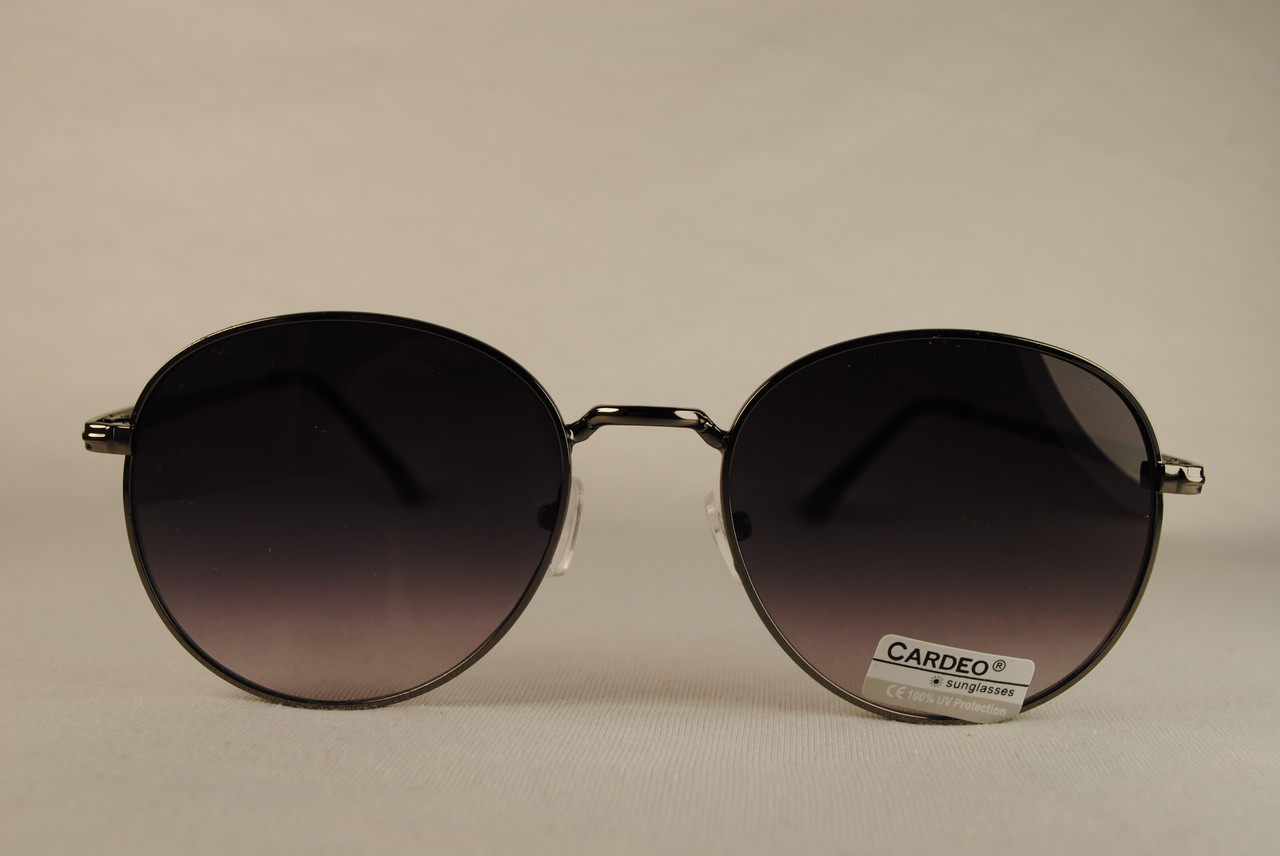 Брендовые дизайнерские солнцезащитные очки