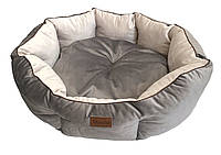 Велюровый лежак для собаки Wooki Queen Velour серо-бежевый 70х65см