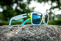 Мужские поляризационные солнцезащитные зеркальные очки KDEAM с фирменным твердым футляром