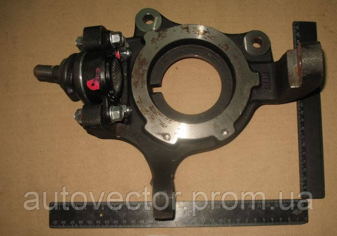 Кулак поворотний правий (вир-во SsangYong) 4126009006