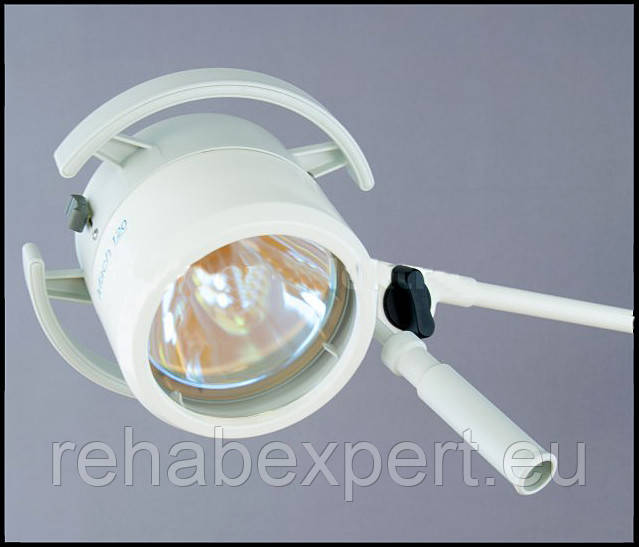 Операційний Світильник на штативі Dr. Mach 120 F Light Surgical