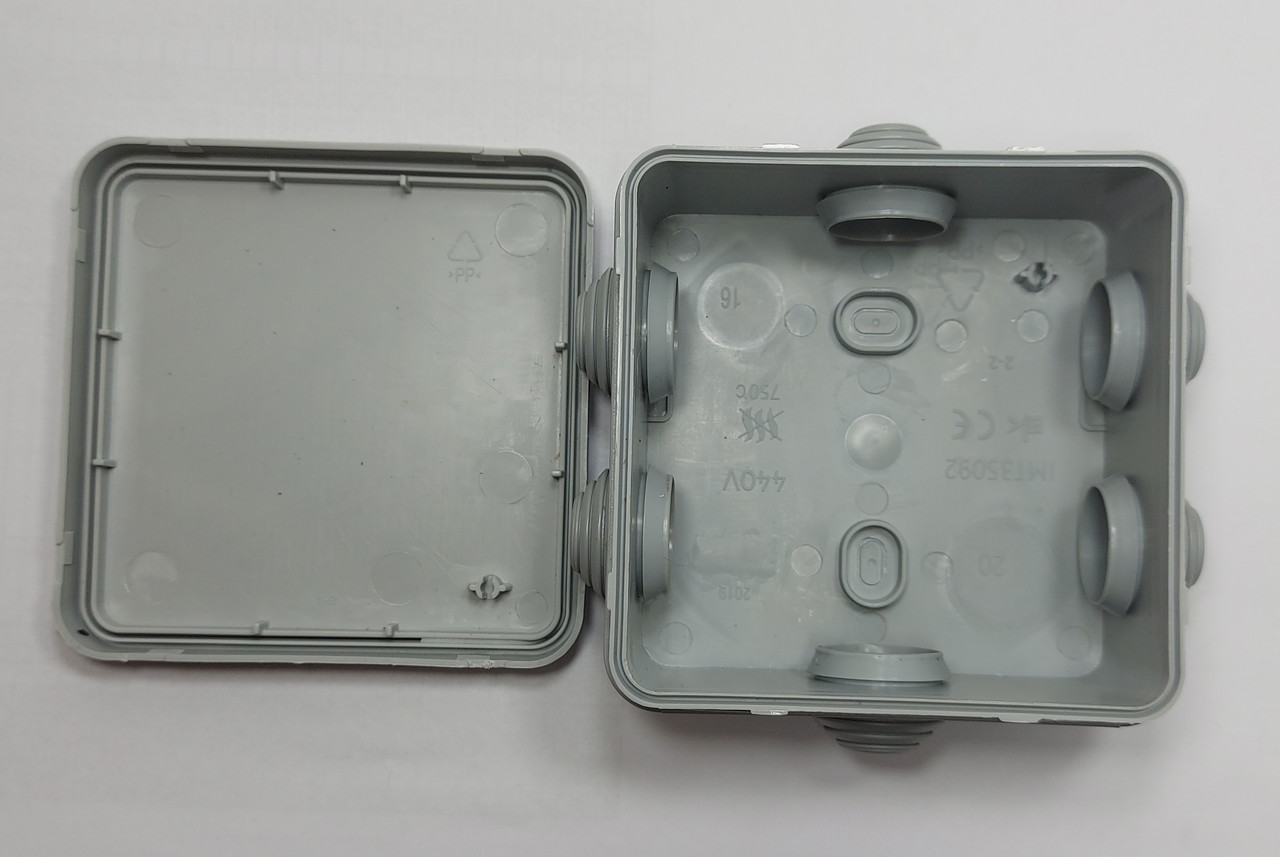 Коробка розподільна зовнішня 75×75мм AVIDplast ip55