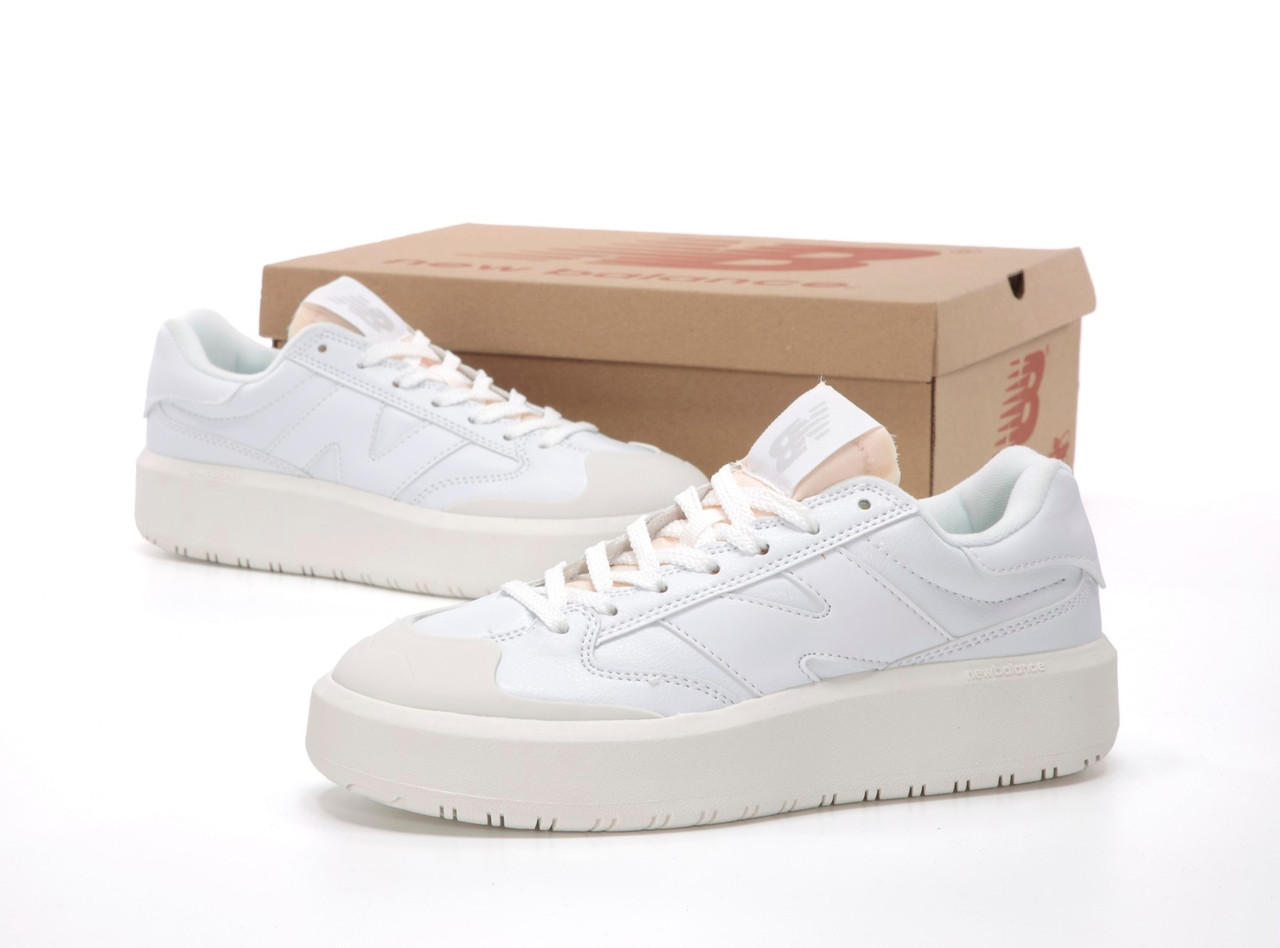 Кросівки жіночі весна літо білі New Balance CT302 White. Жіноче взуття біле низькі Нью Баланс СТ302