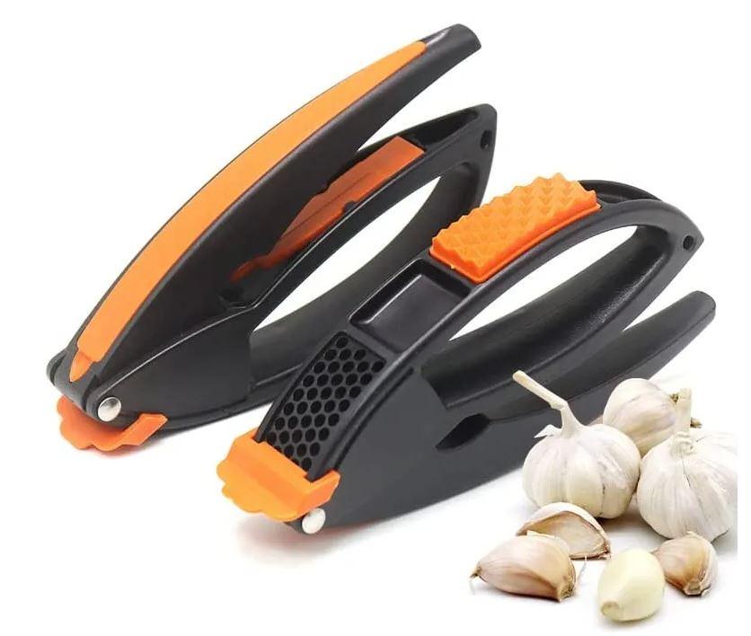 Прес для часнику Multifunctional Garlic Presser Часникниця + ніж для чищення овочів + паличка для очищення прес