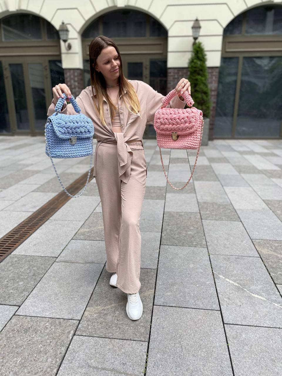 Стильна в'язана жіноча сумка ручної роботи з трикотажної пряжі, якісна літня сумочка рожева, Gp2, фото 1