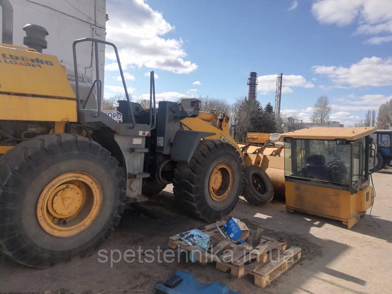 Монтаж КПП ZL4050 на навантажувач Luqing LQ953