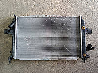 Радиатор охлаждения Opel Astra H, Zafira B, Опель Астра, Зафира Б. 1,9 CDTI. Под АКПП.